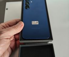 Samsung S25 Plus Blue Shadow 256GB Sim Free Brand New Condition 6 battery cycles