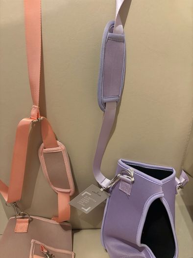 Carry strap & cover for 2l water bottle (bottle not included)