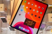 Ipad Air/5/6/7/8th Pro Bundle + Store Guarantee