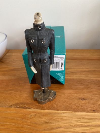 Figurines - The Latest Thing - Collectibles (5 Euro Each)