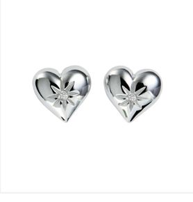 NEW - Hot Diamonds Giselle Silver Diamond Heart Stud Earrings