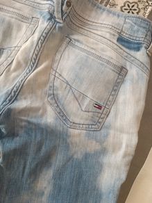 Tommy Hilfiger tie dye denim cigarette style jeans W 28 L32