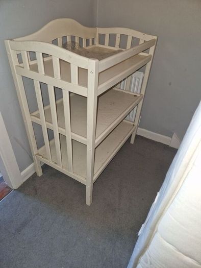 baby changing table