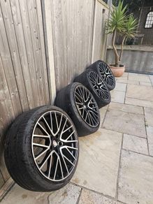 Porche 21 inch alloys