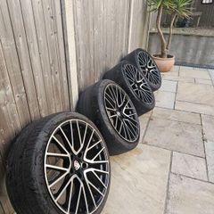 Porche 21 inch alloys