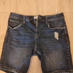 Bershka men denim shorts blue 31 waist