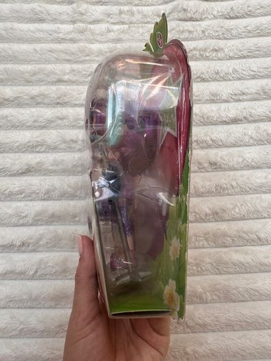 Strawberry Shortcake Sweet Beats Doll Plum Pudding Damaged Box Please see photos