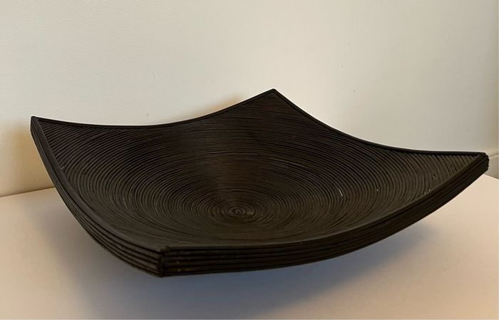 Decorative wooden bowl