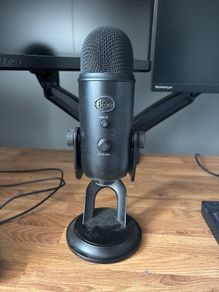 Blue Yeti Blackout Microphone