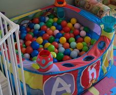 playgro pop and drop activity ball pit & balls