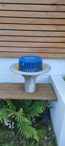 Roof outlet