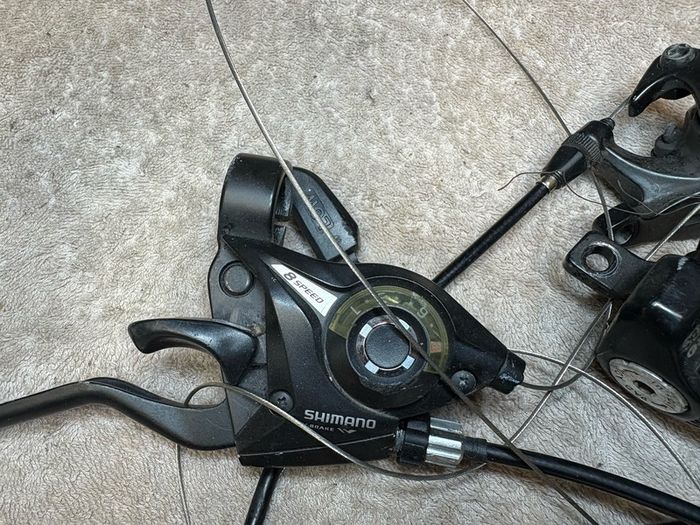 Shimano Shifter set + brake set