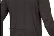 Endura Size Medium Black Xtract Roubaix L/s Jersey - Black longSleeve spring layer