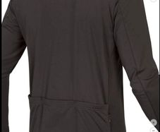Endura Size Medium Black Xtract Roubaix L/s Jersey - Black longSleeve spring layer