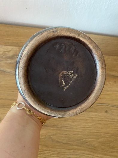 Mid century Strehla Keramik fat lava vase