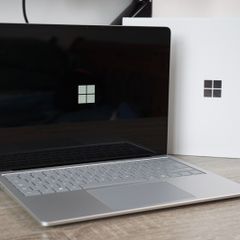 New Microsoft Surface Laptop 7 | Snapdragon X Plus | 16GB | 256GB