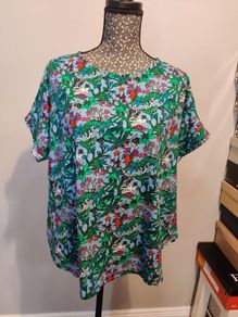 Ootodame brand wide  t-shirt size Medium