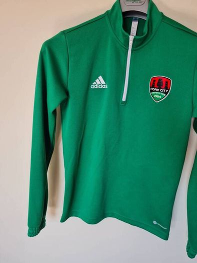 Adidas cork City quarter zip top Size small Ptp 19" in excellent condition