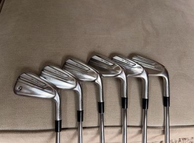 Taylormade P790 Irons