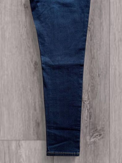 Classic Levis Demi Curve 27 8-10 Ankle Skinny Dark Wash Jeans