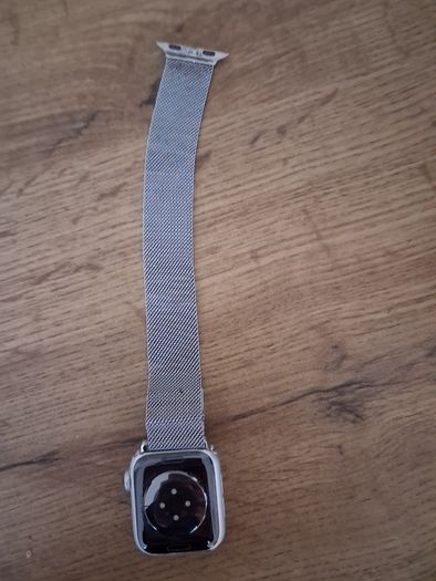 Apple watch series 6