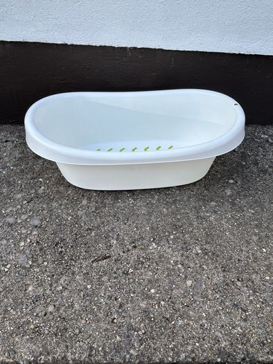 baby bathtub