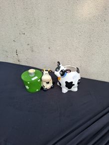 Pair of cow ornaments postage possible