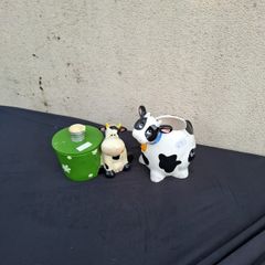 Pair of cow ornaments postage possible