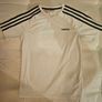 2 Adidas Kids  T Shirts  As New Image 4