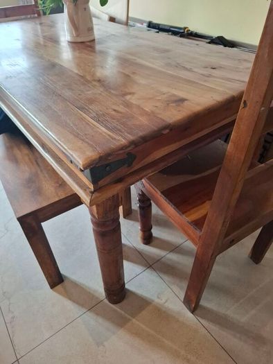 Kitchen table ,2 Chairs,2 Benches