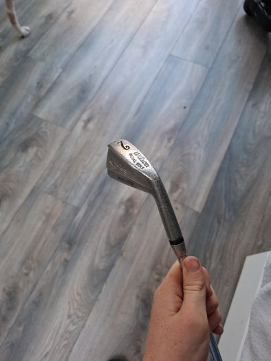 golf clubs for sale 5 euro each putter 20 euro