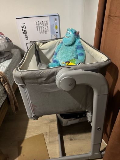 Chicco bedside crib