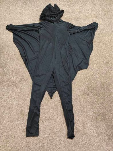 girls Halloween bat