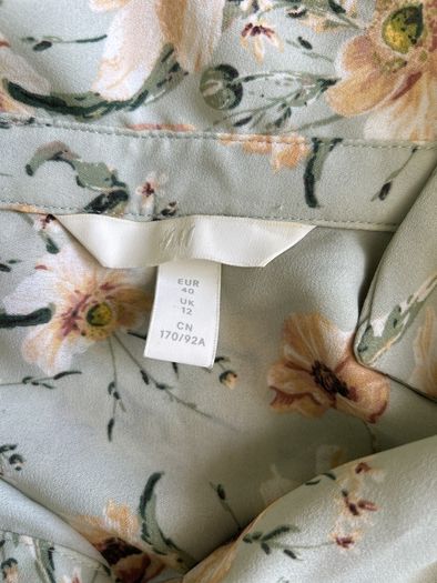 H&M flower blouse