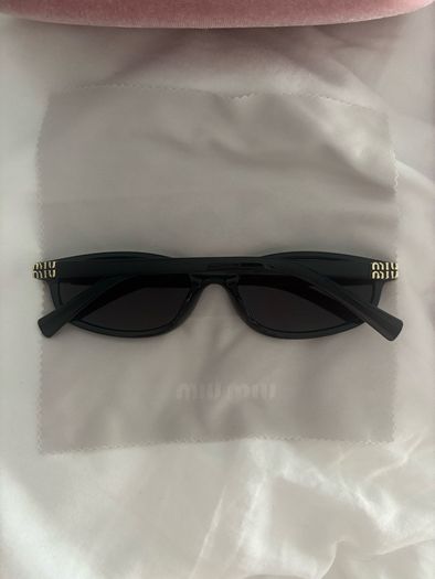 Miu Miu A06S Sunglasses