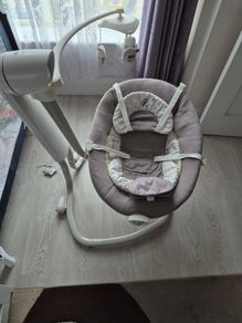Baby swing  Jole