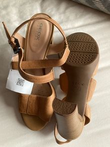 Geox Never Worn Patent Leather Sandals