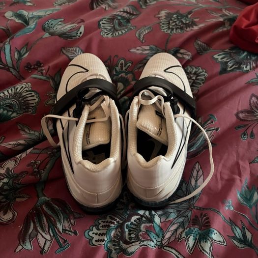 Nike romaleo 4 weightlifting shoes size 9