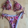 Bikini set and one piece swimsuit Image 3