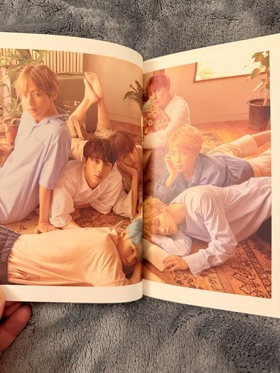 BTS Love Yourself Her Album V Version +Poster