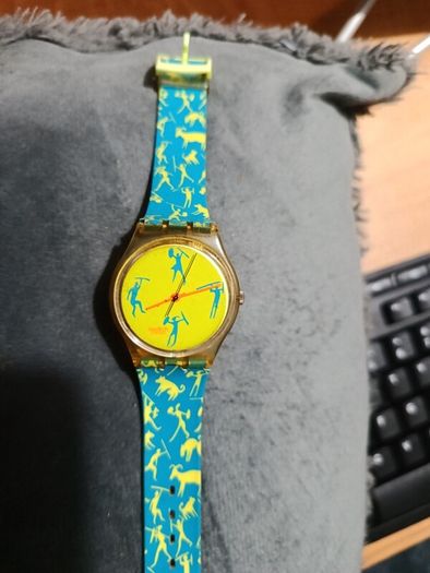 Vintage 1990 Swatch Watch African Can GK120 Retro