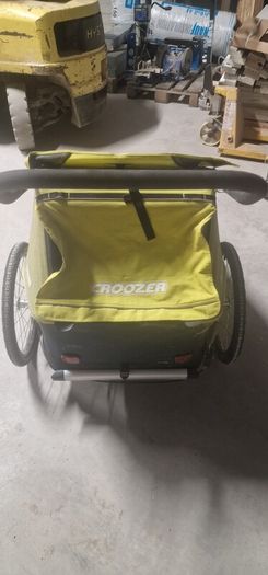 2 seat bike  trailer    Croozer