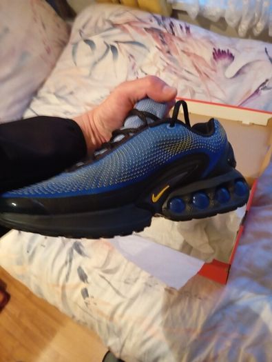 men's trainers