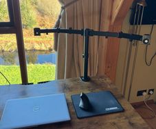 Dual Dest Monitor Arm