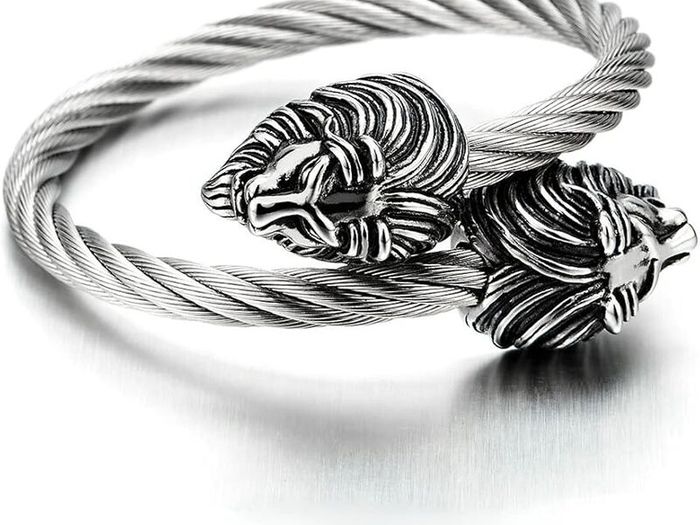 Cool Steel and Beyond Men's Elastic Adjustable Lion Head Bangle Bracelet Stainless Steel Twisted Cable Cuff Bracelet. Brand New! Free Postage!