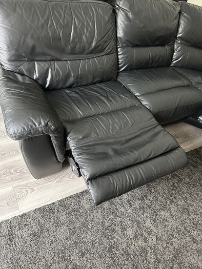 Leather Recliner Sofa