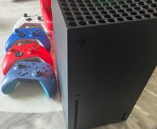 Xbox series x 1TB console