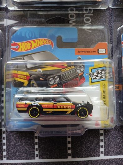1/64 Hot Wheels Datsun 510 Wagon Lot x 6 , Plus Protectors