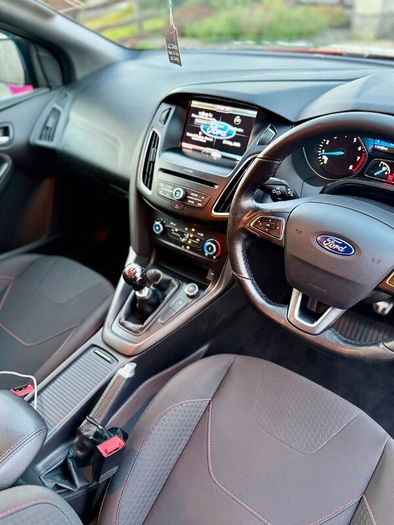 Ford Focus ST Line 2017
