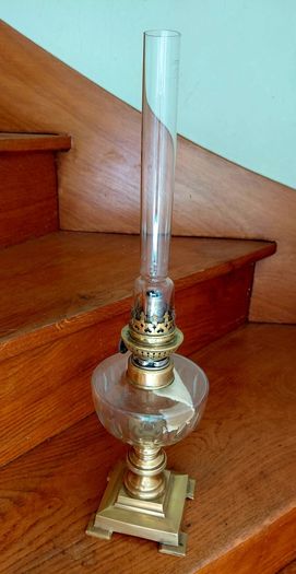 antique French crystal glass oil lamp, works